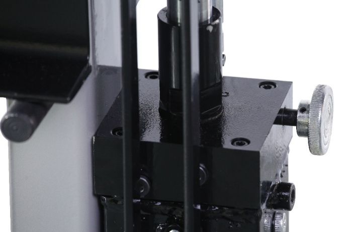 Пресс гидравлический ручной/ножной 20 тонн KraftWell KRWPR20F, напольный, гаражный
