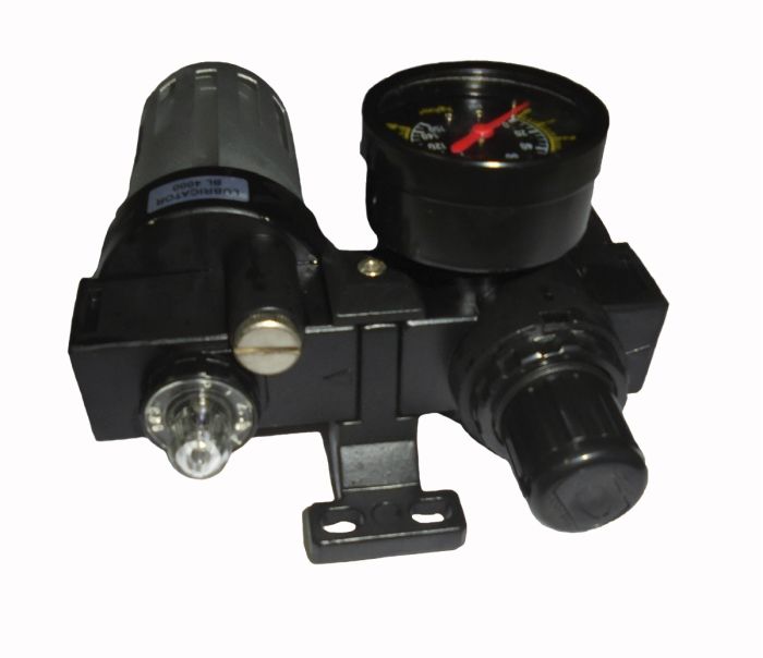 Фильтр-влагоотделитель с редуктором KraftWell KRW1771.2A12, 1/2"