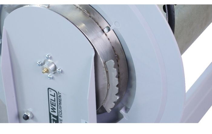 Катушка для вытяжного шланга 127мм KraftWell KRW-ER-127