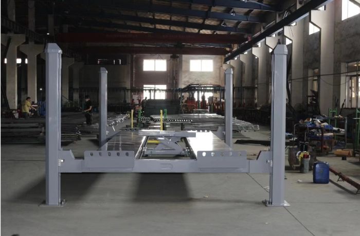Подъемник четырехстоечный 12 тонн KraftWell KRW12FPLP, электрогидравлический, для слесарных работ, 380В