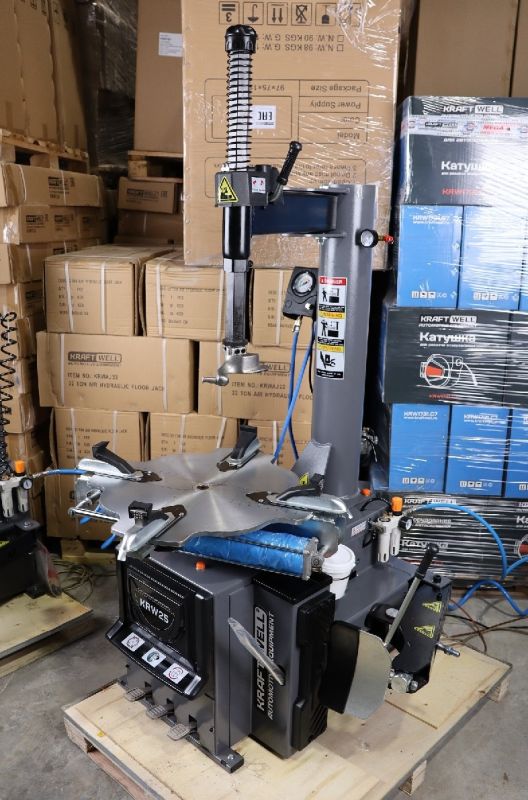 Шиномонтажный станок легковой KraftWell KRW25, полуавтоматический, 220В