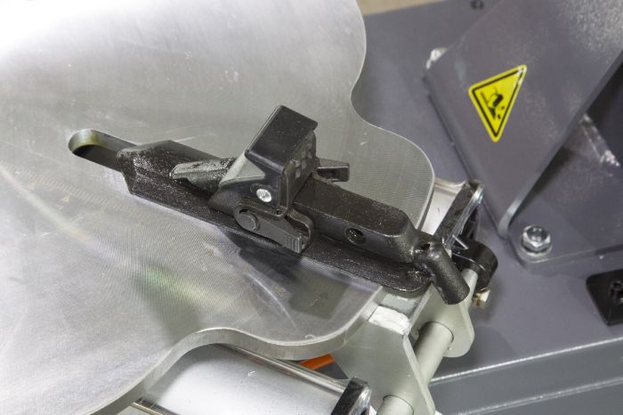 Шиномонтажный станок легковой KraftWell KRW28MR, суперавтомат, инвертор, 220В