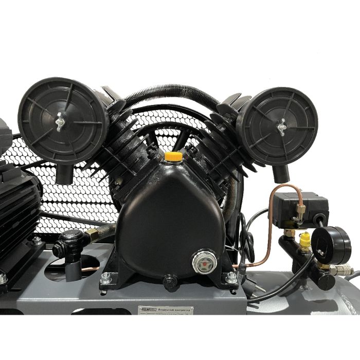 Поршневой компрессор KraftWell KRW-AC420-100L, ременной привод, 420 л/мин, 380В
