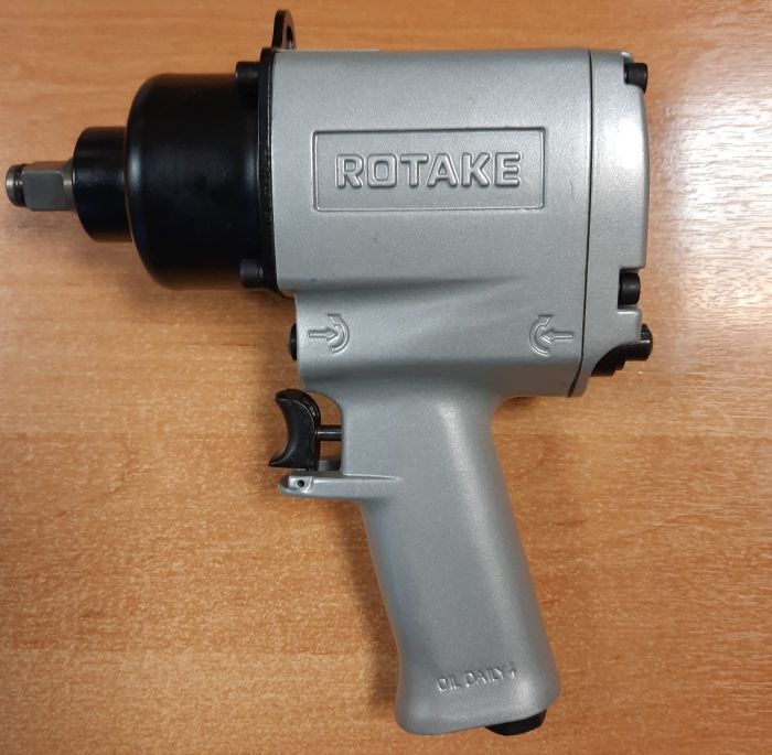 Пневмогайковерт ударный Rotake RT-5270K, 1/2", с набором головок, легковой, 720 Нм