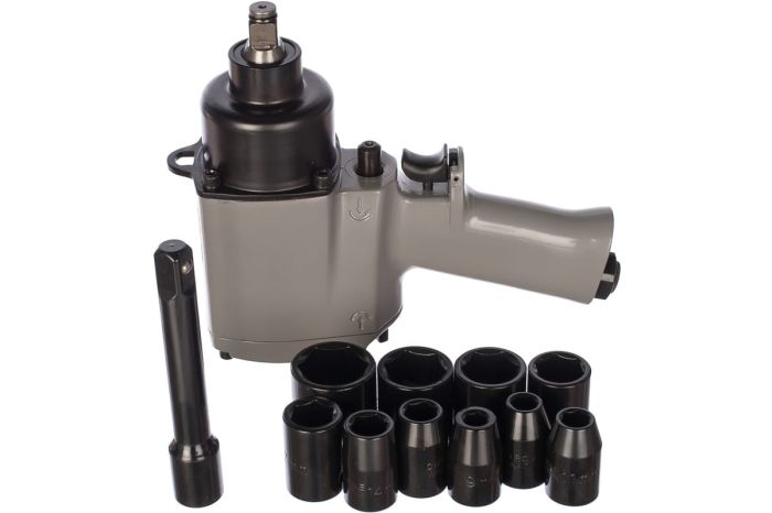 Пневмогайковерт ударный FUBAG IW720, 1/2", с набором головок, легковой, 720 Нм