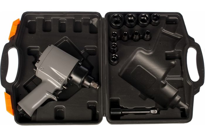 Пневмогайковерт ударный FUBAG IW720, 1/2", с набором головок, легковой, 720 Нм