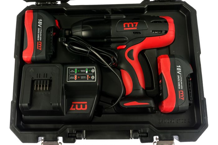 Гайковерт аккумуляторный ударный MIGHTY SEVEN DW-18502, 1/2", 1220 Нм