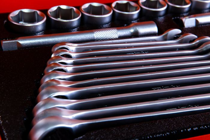 Набор инструментов в кейсе AV Steel AV-011036, профессиональный, 36 предметов, с трещоткой, 3/8"