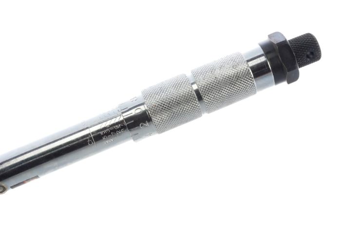Динамометрический ключ AV Steel AV-507025, предельный, 5-25 Нм, 1/4"