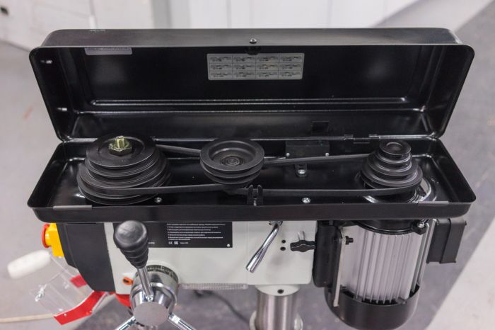 Сверлильный станок Stalex DP-20/T, 20 мм, 850Вт, 380В