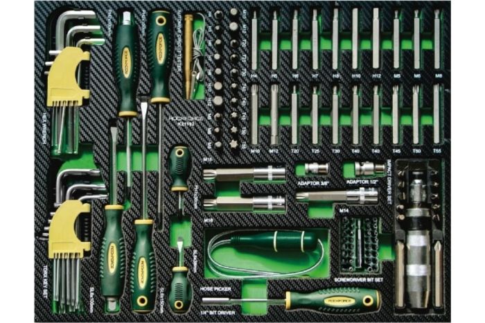 Тележка инструментальная ROCKFORCE RF-55300, закрытая, 7 ящиков, с инструментом 274пр.