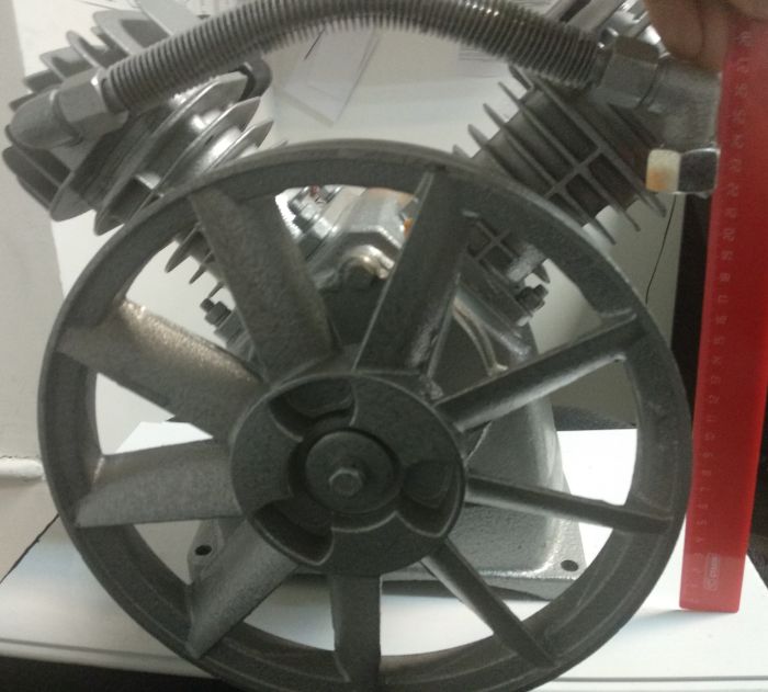 Компрессорная головка Remeza LB 30-2 (LB30-4) aircast, ременной привод, 2.2 кВт, 420 л/мин
