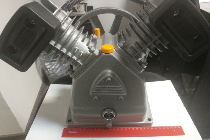 Компрессорная головка Remeza LB 30-2 (LB30-4) aircast, ременной привод, 2.2 кВт, 420 л/мин
