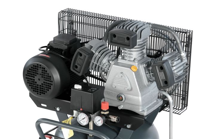Поршневой компрессор NORDBERG NCPV100/580, ременной привод, масляный,  580 л/мин, 380В