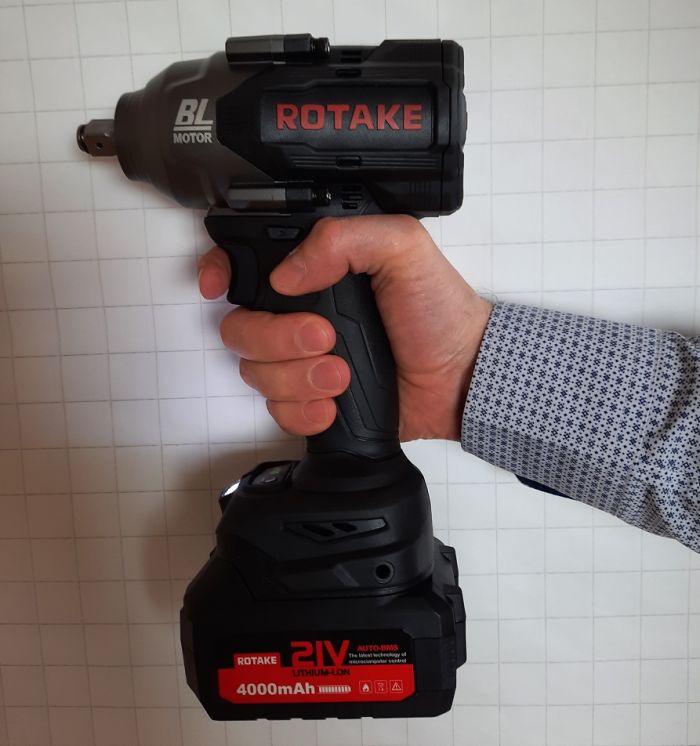 Гайковерт аккумуляторный ударный Rotake RC8803, 1/2", 1080 Нм, в кейсе