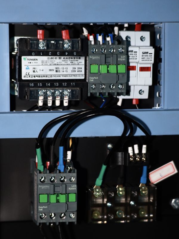 Винтовой компрессор Hansmann RS7.5А-10, прямой привод, 10 бар, IP23, 1000л/мин