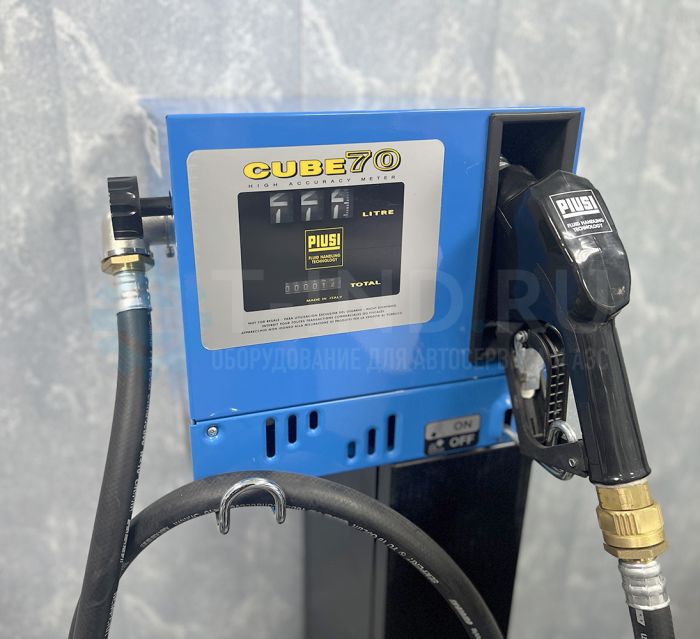 Мини топливораздаточная колонка Piusi CUBE 70 DC, 70 л/мин, 12/24 В, для дизельного топлива