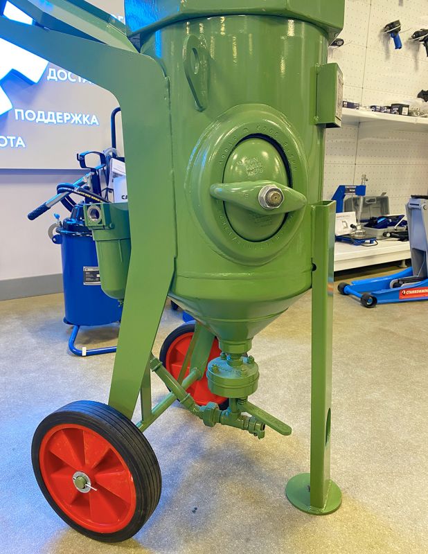 Пескоструйный аппарат Contracor BlastRazor Z-25 (DBS-25) с дозатором FSV, ручной