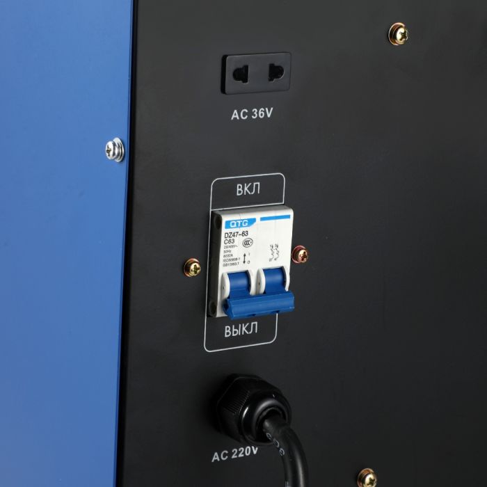 Сварочный полуавтомат AE&T TWM250TR, MMA, MIG/MAG, 220В, 250А, с тележкой