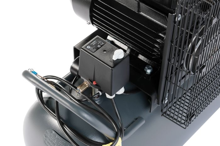 Поршневой компрессор NORDBERG NCP100/950, ременной привод, масляный, 950 л/мин, 380В