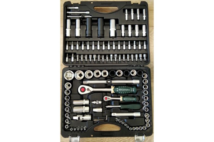 Набор инструментов в кейсе Rock Force RF-41082-5, 108 предметов, с трещоткой, 1/4", 1/2"