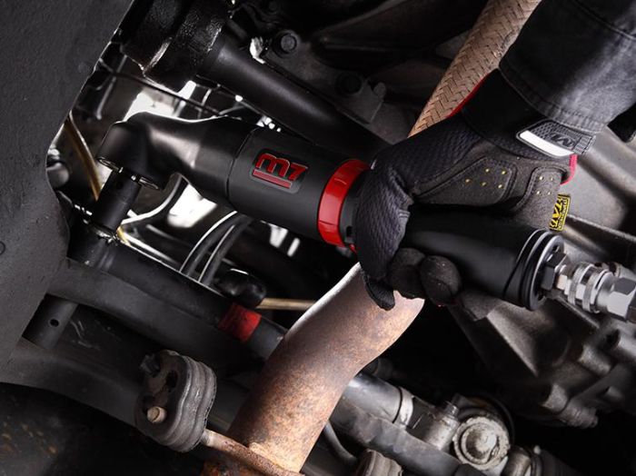 Пневмотрещотка угловая Mighty Seven NE-499, 1/2", с кнопкой, 339 Нм