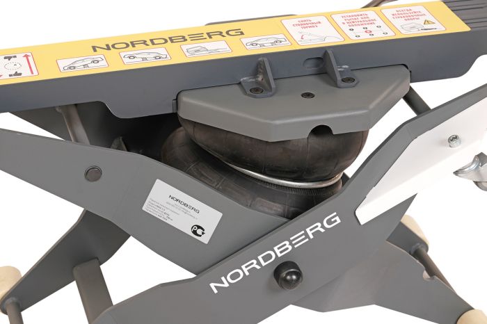 Подъемник ножничный мобильный мини Nordberg N636-1,5, 1,5т