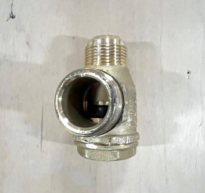 Обратный клапан М1"-М3/4"