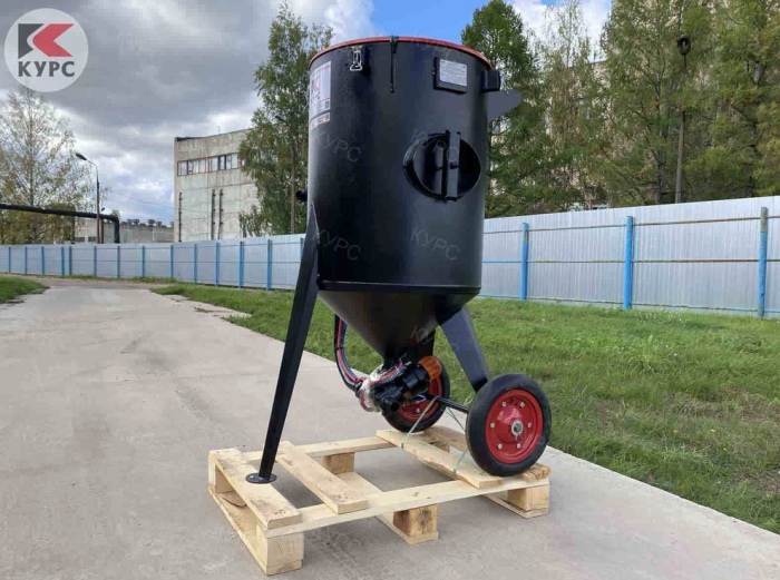 Пескоструйный аппарат PST-200 PREMIUM, напорный, 200 литров