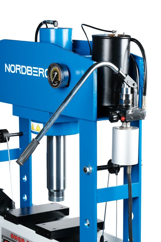 Пресс пневмогидравлический 75 тонн Nordberg N3675A, напольный, гаражный