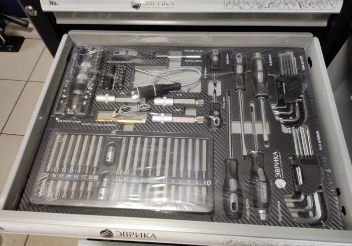 Тележка инструментальная ЭВРИКА ER-55300, закрытая, 7 ящиков, с инструментом 274пр.
