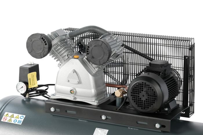 Поршневой компрессор NORDBERG NCP300/690, ременной привод, масляный, 690 л/мин, 380В